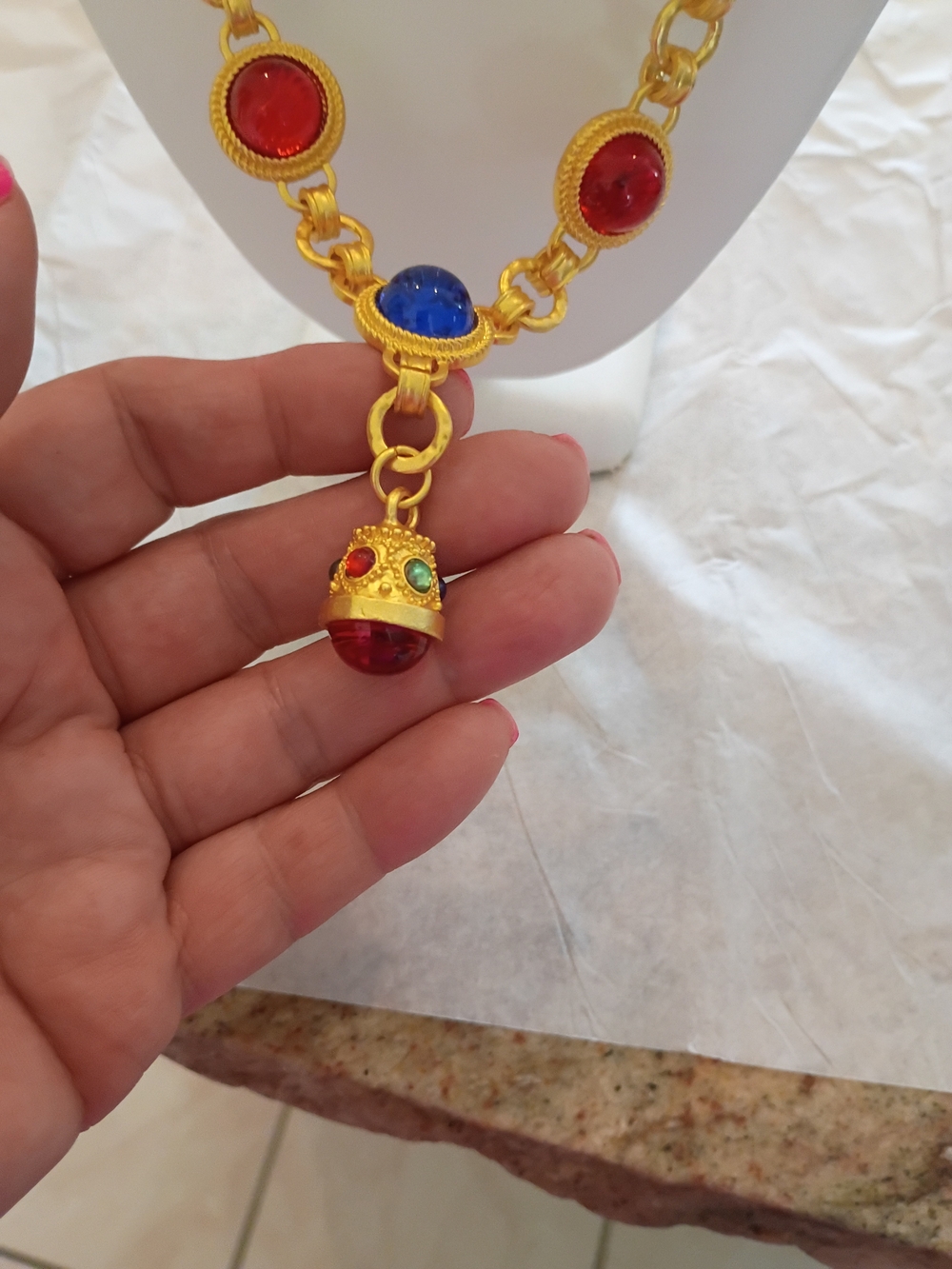 Gold-Tone Multicolor Cabochon Link Necklace with Pendant